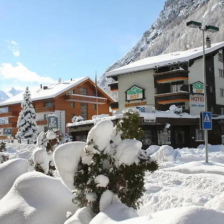 Alpine Budget By Taescherhof Pensjonat 2*