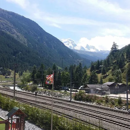 Pensionat Alpine Budget By Taescherhof 2*